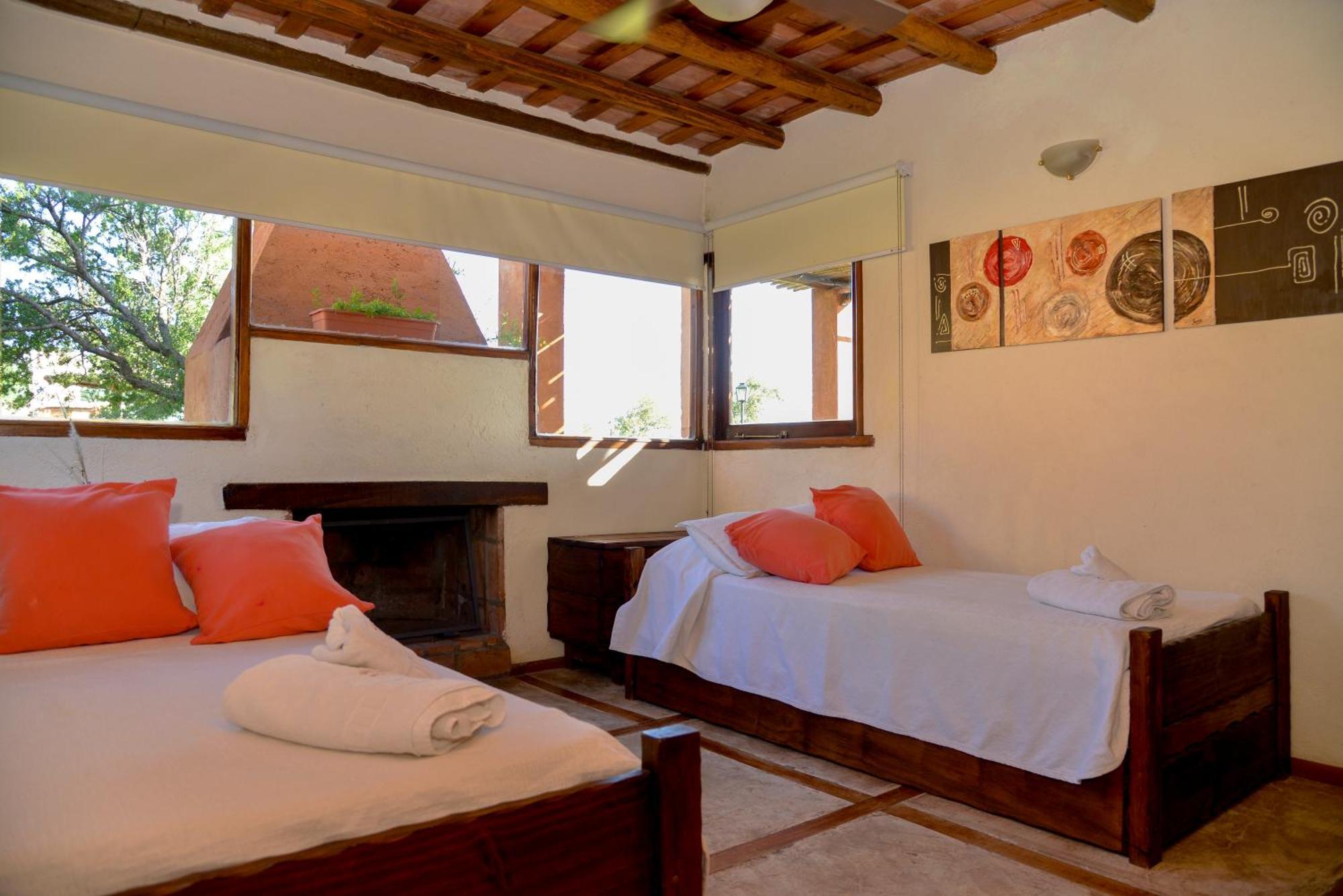 Roena Apartment *